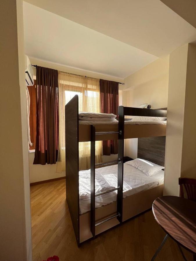 Arevahostel&Apartment Jerevan Exteriör bild